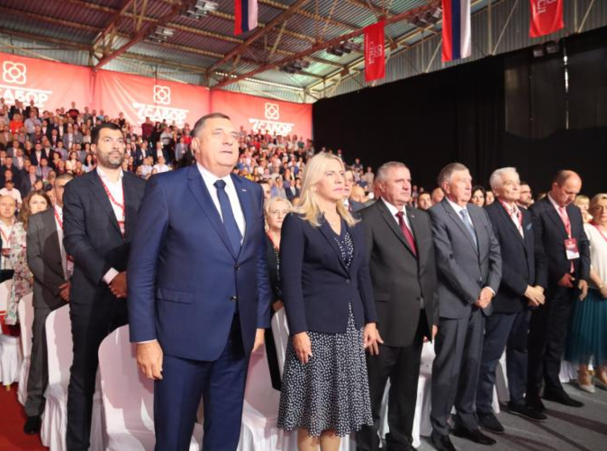 Da li je Dodik "POVUKAO RUČNU": Umjesto deklaracije o nezavisnosti, prijedlozi i sporazumi